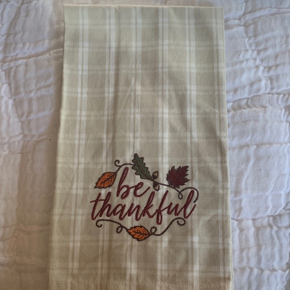 NWOT Be Thankful Kitchen Towel - Picture 1 of 3